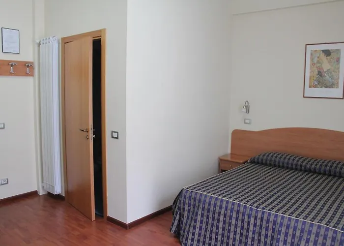 月亮神蓝光住宿加早餐旅馆 莫迪卡