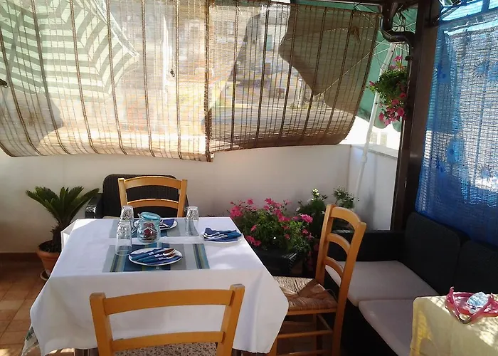 住宿加早餐酒店 月亮神蓝光住宿加早餐旅馆 3*